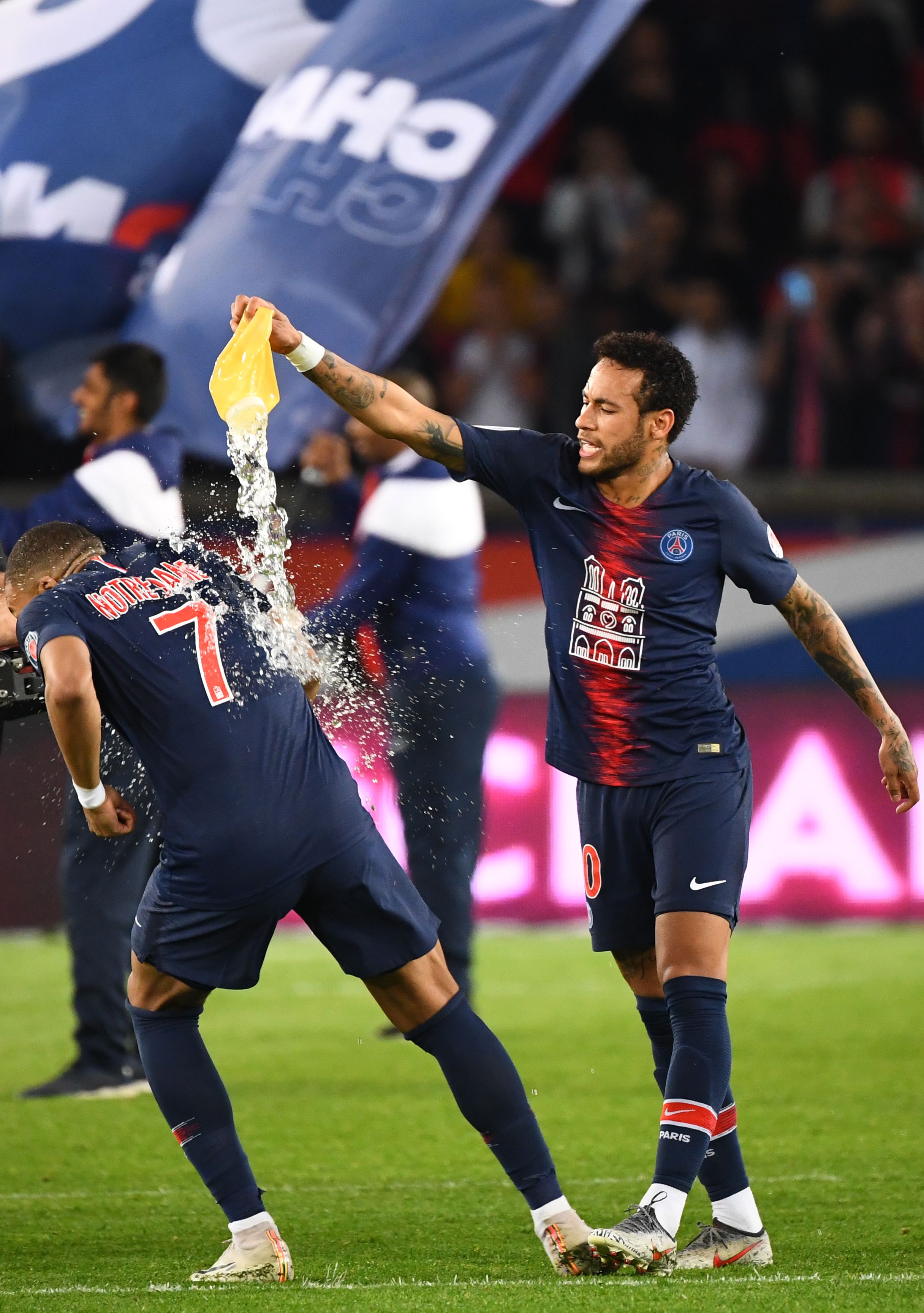 世界男排联赛最新积分榜：中国1-3出局，意大利晋级四强