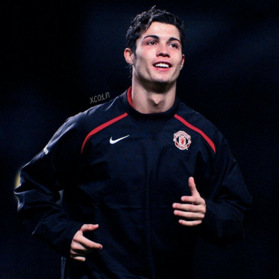 斯基拉：国米派球探考察卡利亚里20岁的右翼卫帕莱斯特拉