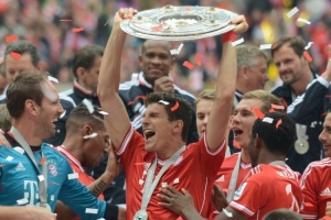 龙塞罗：巴萨这么多年都在演同样剧本，他们给裁判的钱还太少（龙塞罗：巴萨多年如出一辙，连给裁判的钱都嫌少）