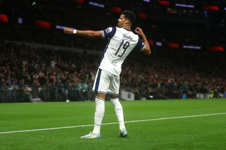 荷兰vs立陶宛：范戴克、德利赫特、哈维-西蒙斯首发