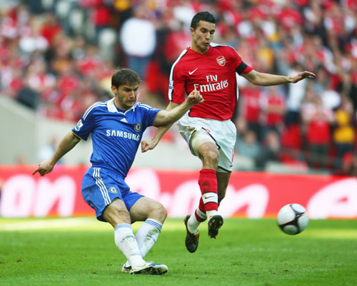 跟队：阿拉巴确定离队吕迪格或去沙特 皇马关注雅奎特 施洛特贝克（队记：阿拉巴确认离队，吕迪格或赴沙特；皇马关注雅奎特与施洛特贝克）