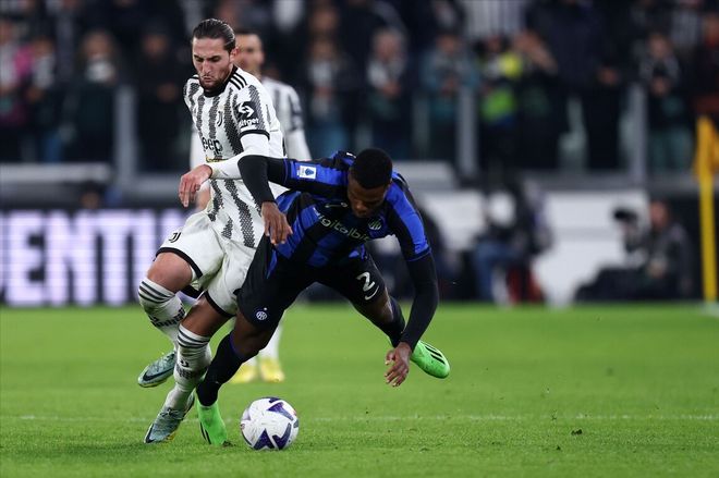 定了？老詹一到两年就退役？除非海外淘金还真差不多