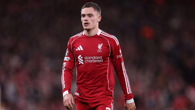 B费：我清楚曼联曾想让我走；其他球员不像我一样重视俱乐部（B费：我知道曼联曾想放我走；部分球员对俱乐部的重视不及我）