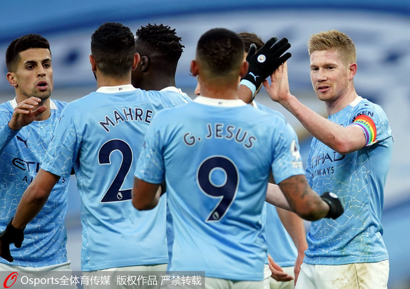 沪媒谈海港亚冠失利：能上的都上了，用尽全力仍是一声叹息（沪媒评海港亚冠失利：能上皆上，拼尽全力终留一声叹息）