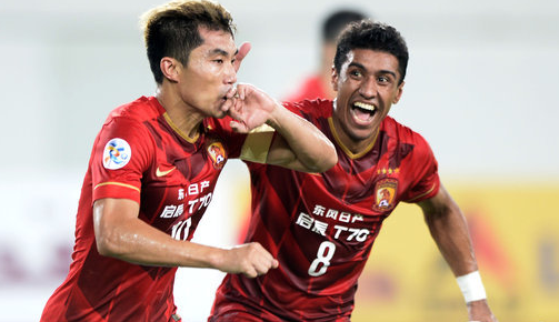 李璇：据我所知，现在球员的阴阳合同还有不少