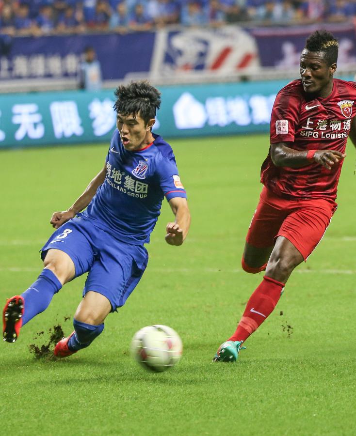 皇马一战3红6黄！金哨详解争议判罚：2红没问题，输球别怪裁判